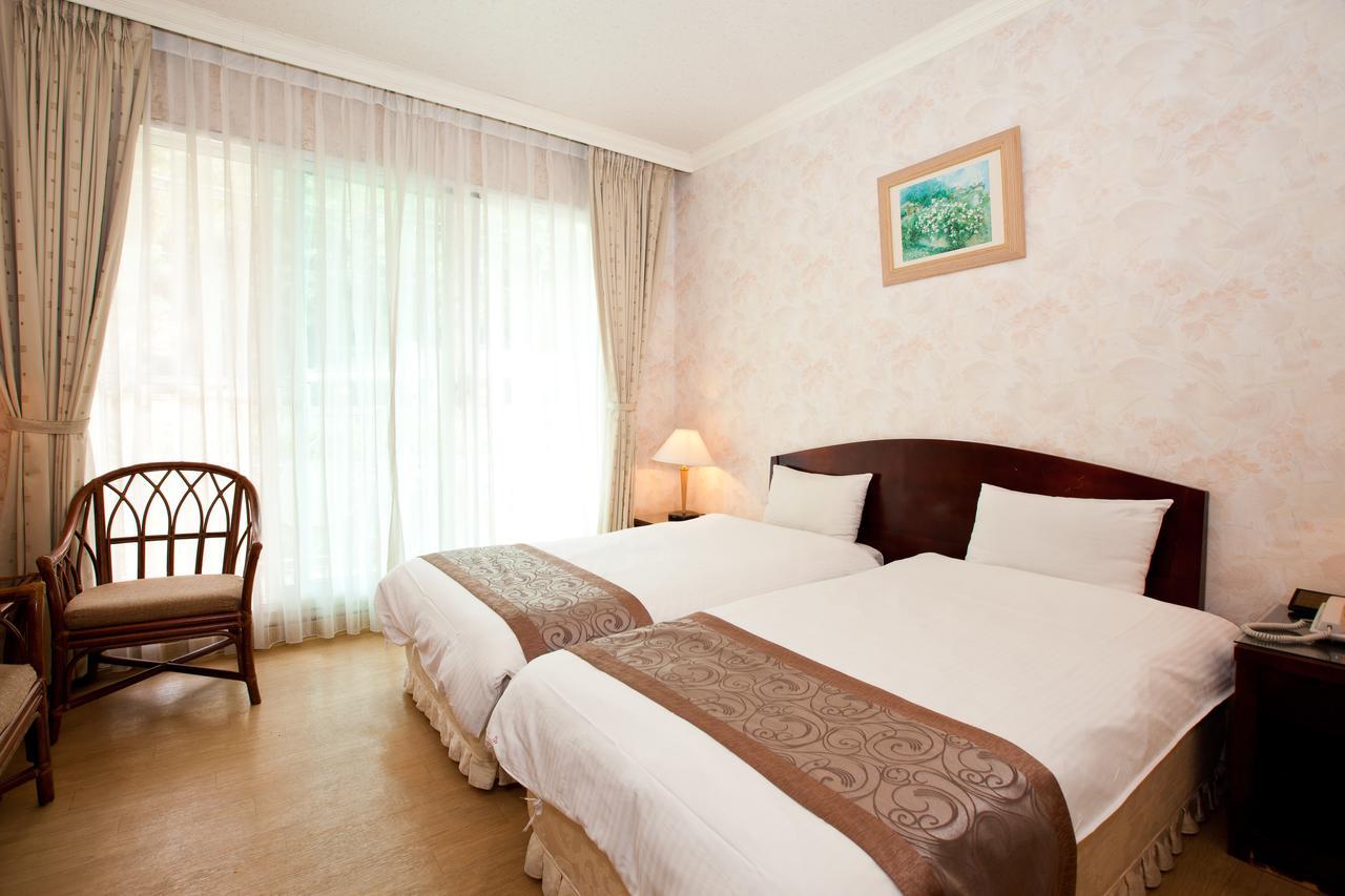 Lakeside Resort Nantou Kültér fotó